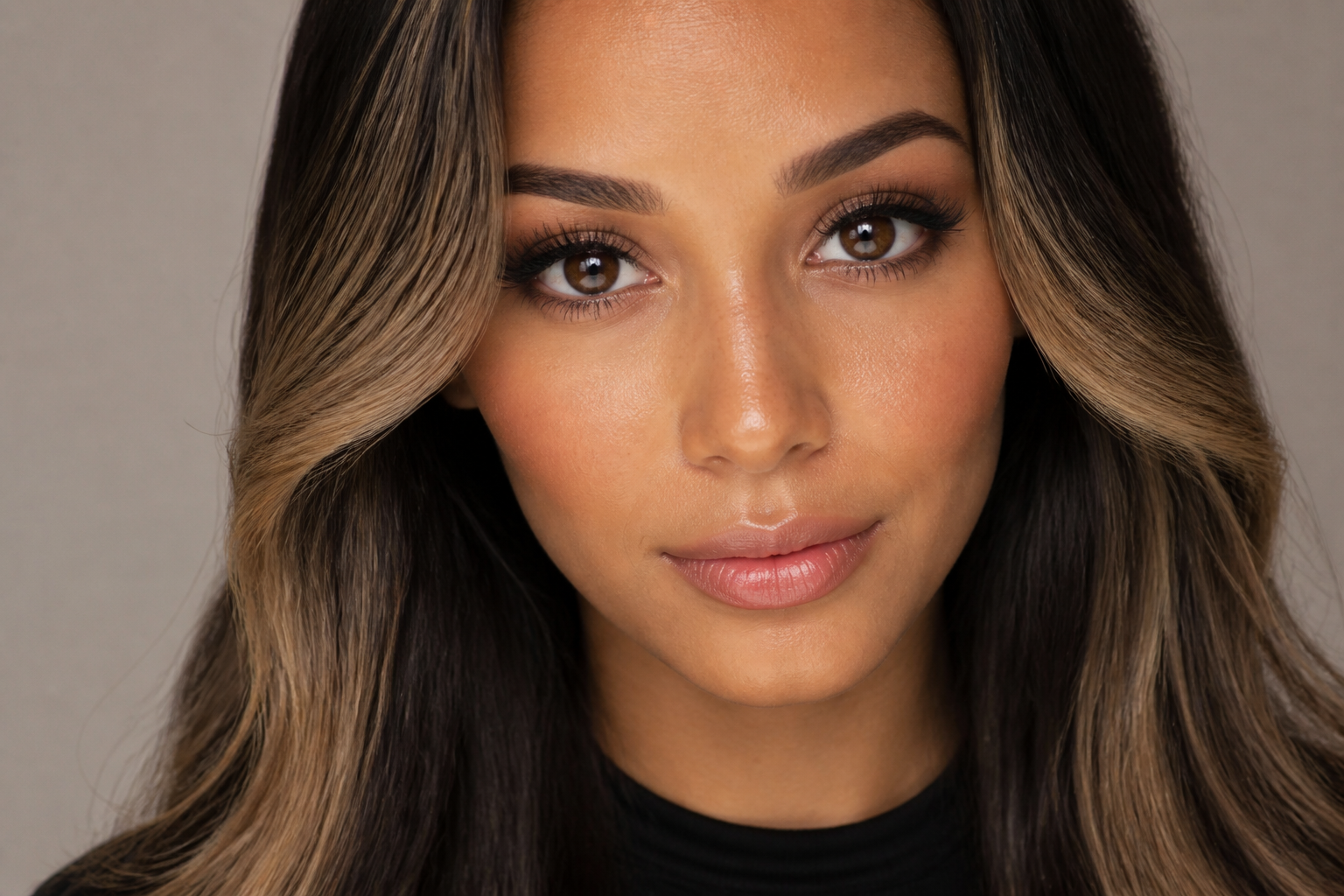 Professional Extension Face Framing Makeup application